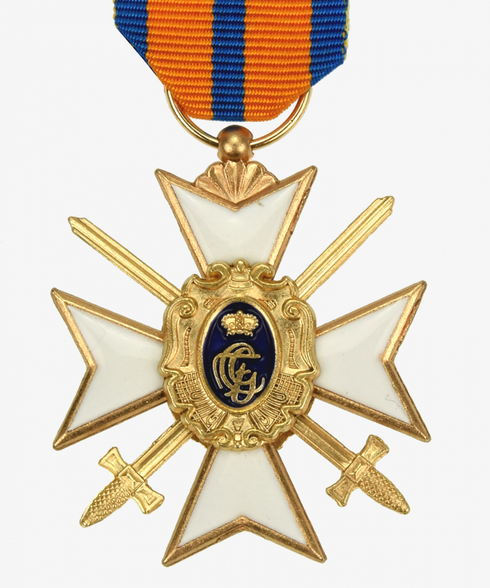 Schwarzburg Sondershausen, Princely Schwarzburg Cross of Honor 2nd Class with swords